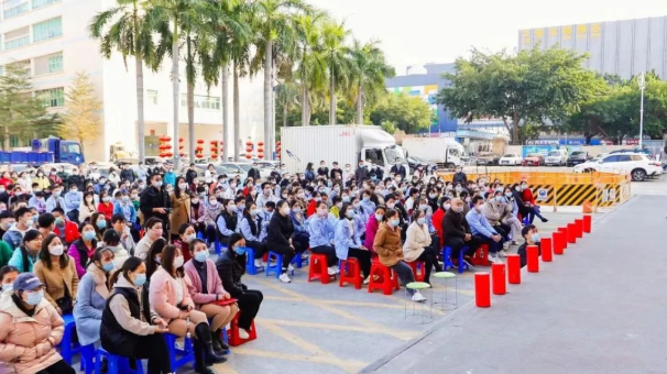 深圳市晶中電子科技有限公司祝您元宵節快樂！